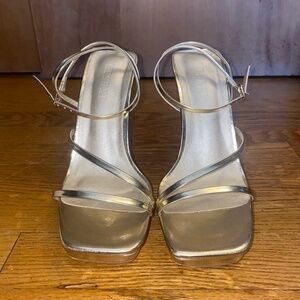 Women’s Meshki Kailani Platform Heels, Gold, Size EUR 39